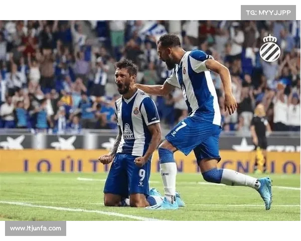 新赛季西甲激战开启 球迷期待新星崛起与豪门争锋